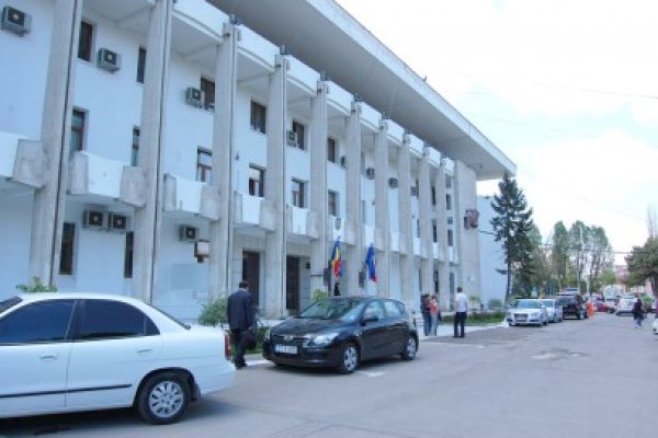 Guvernul a tăiat în carne vie în privinţa prefecţilor. Constanţa, în continuare fără subprefect